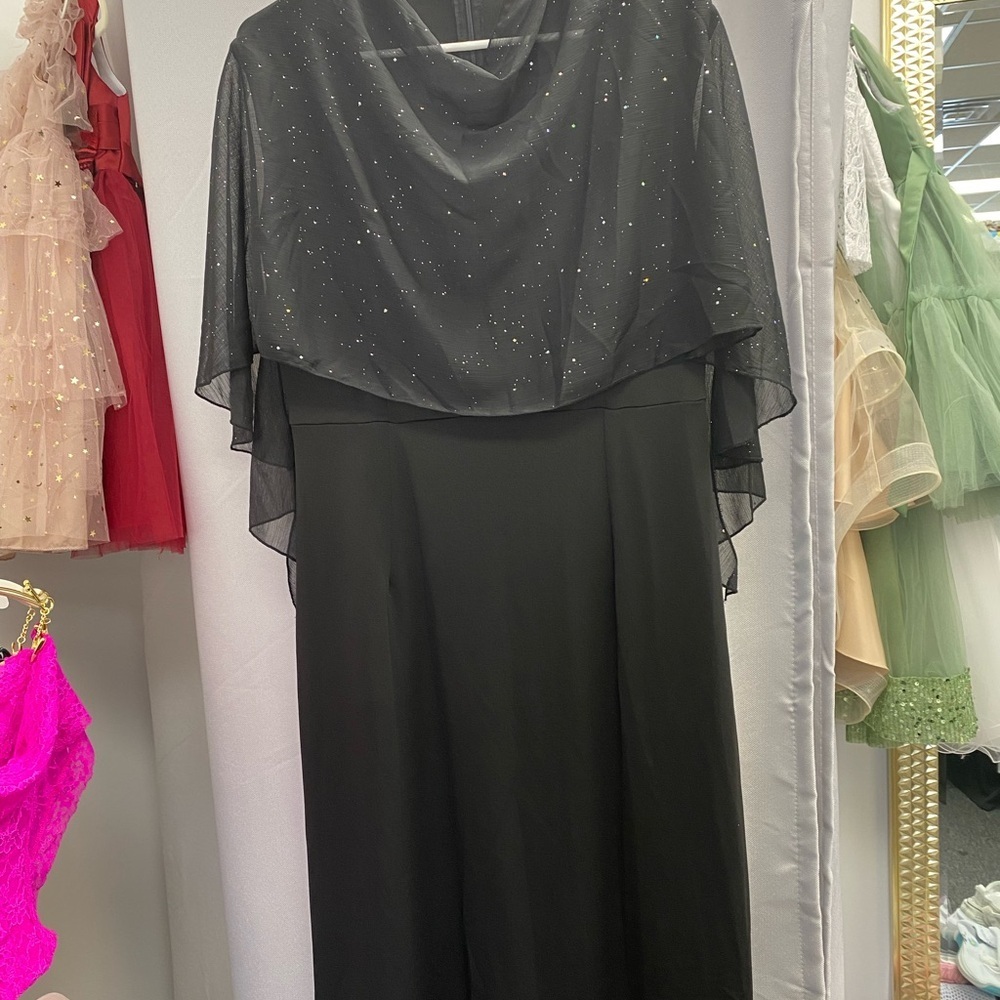 Elegant Black Evening Dress